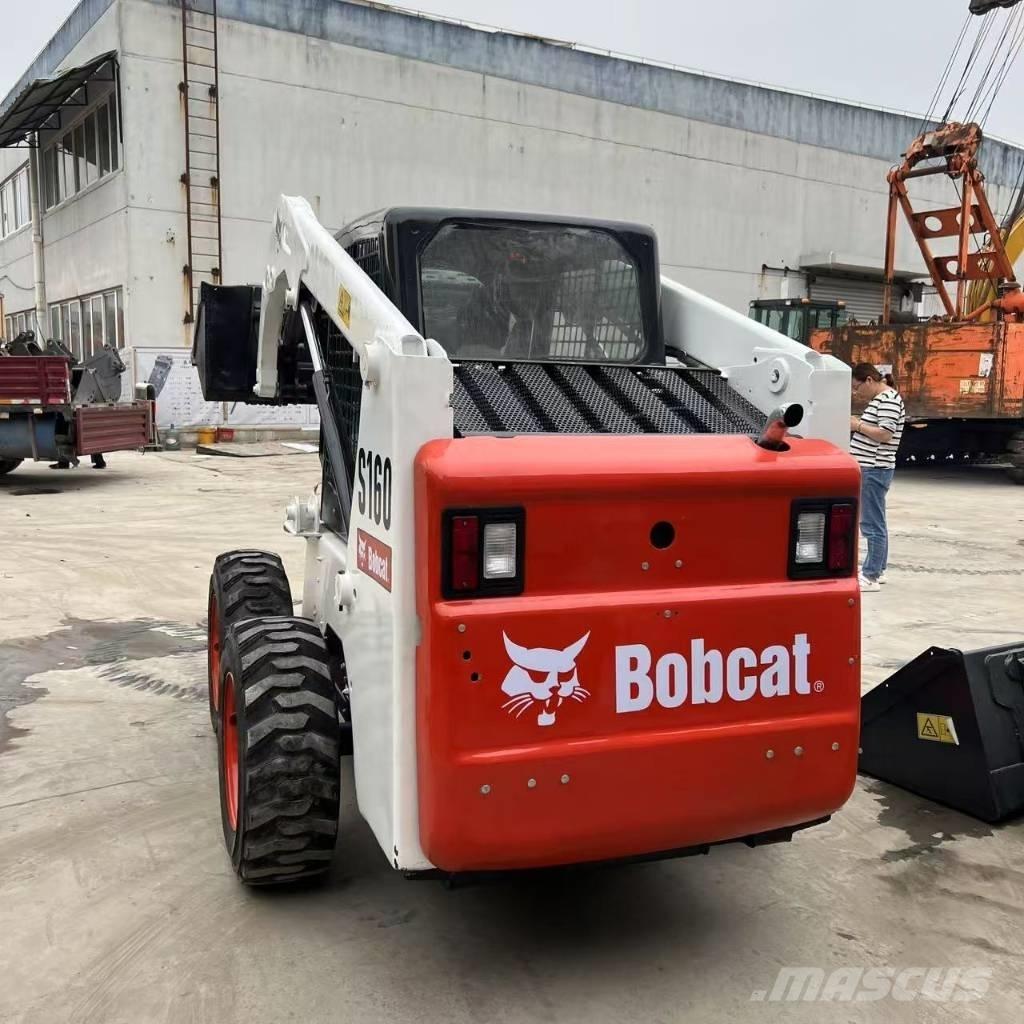 Bobcat S 160 滑移装载机