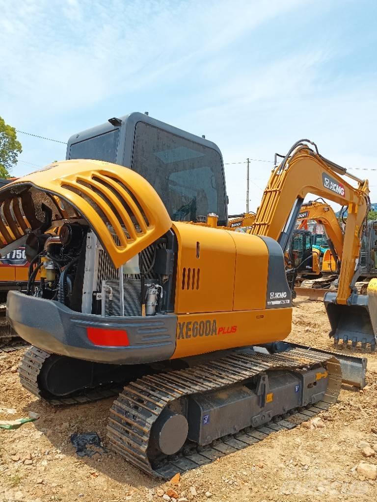 XCMG XWE60D 小型挖掘机