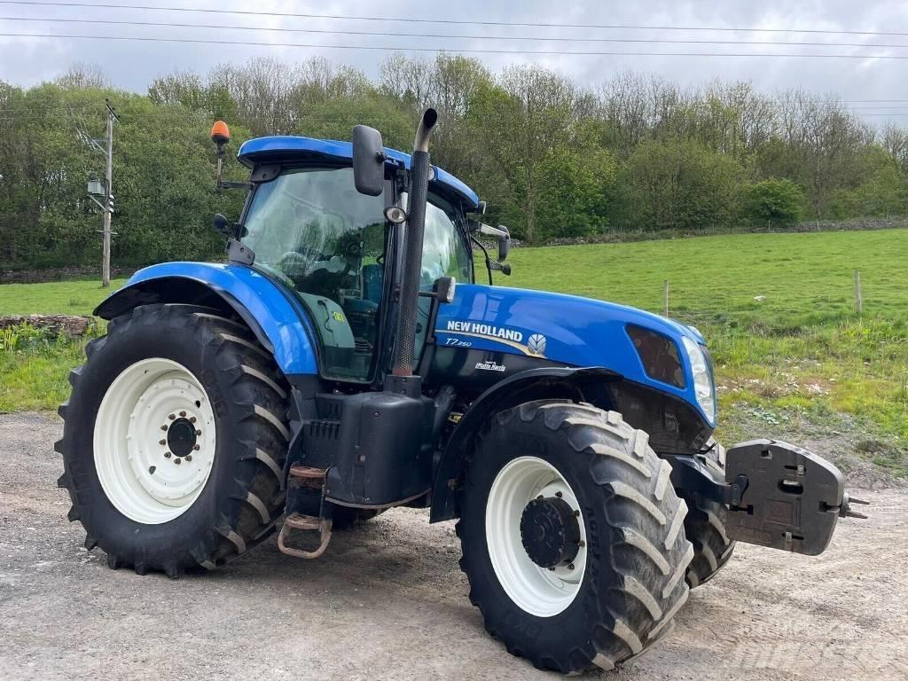 New Holland T 7.250 拖拉机/农用车