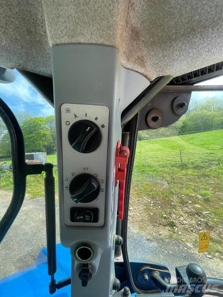 New Holland T 7.250 拖拉机/农用车