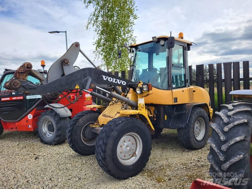 Volvo L 32 Z 轮式装载机