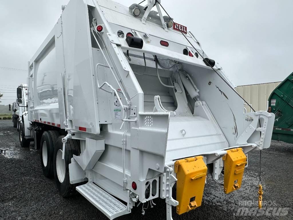 Freightliner M2 垃圾车