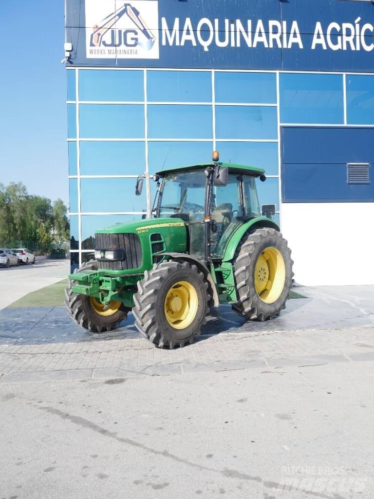 John Deere 6130 D 拖拉机/农用车