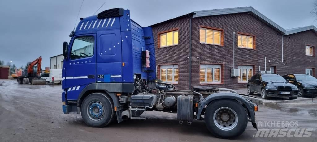 Volvo FH-12 牵引车
