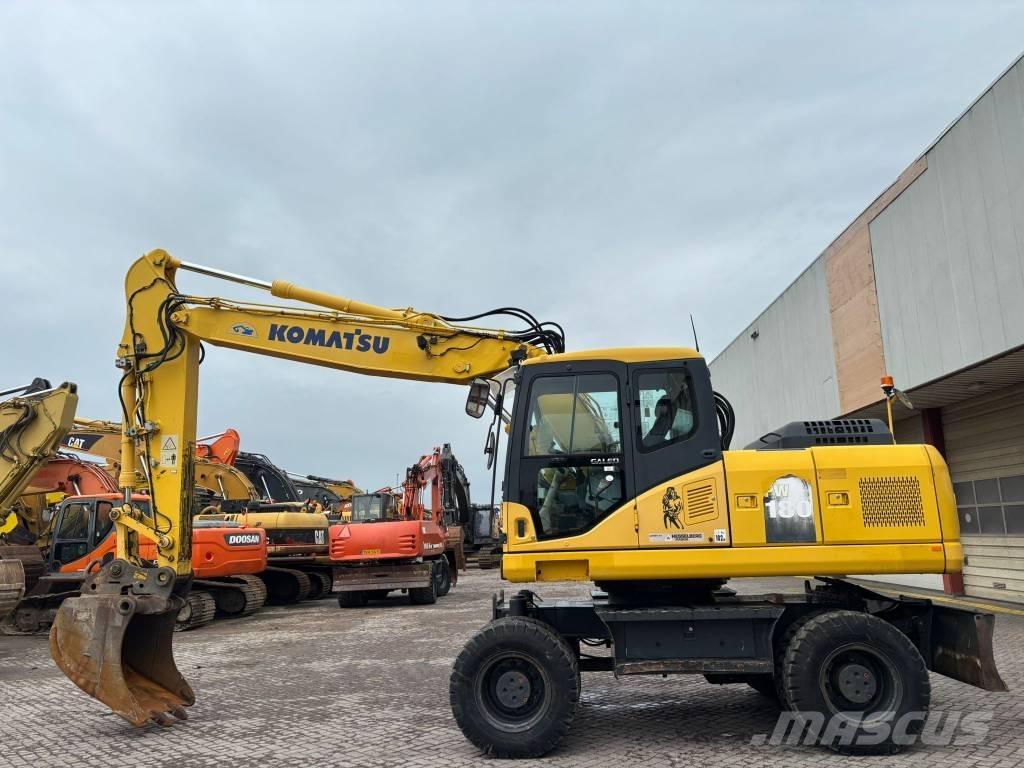 Komatsu PW 180-7 轮式挖掘机
