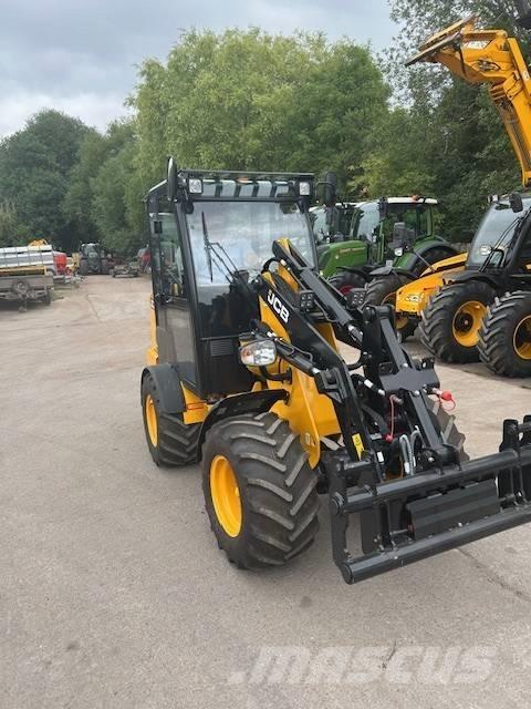 JCB 403 PLUS 电动叉车