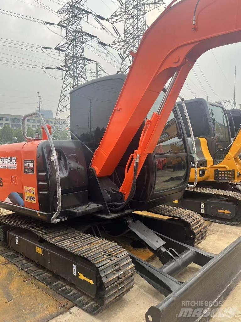 Hitachi ZX 60 小型挖掘机