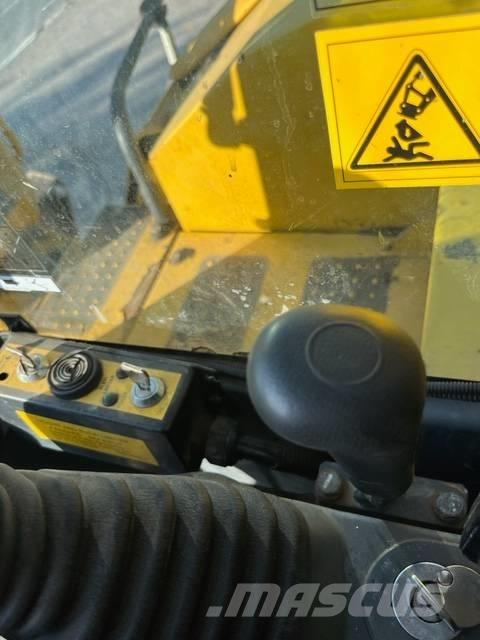 Komatsu PC 118 MR-8 履带挖掘机