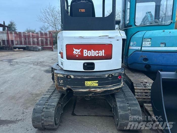 Bobcat E26 小型挖掘机