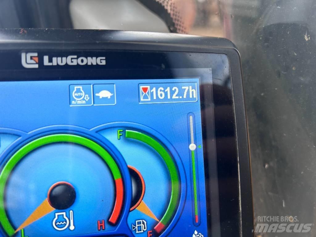 LiuGong 915E 履带挖掘机