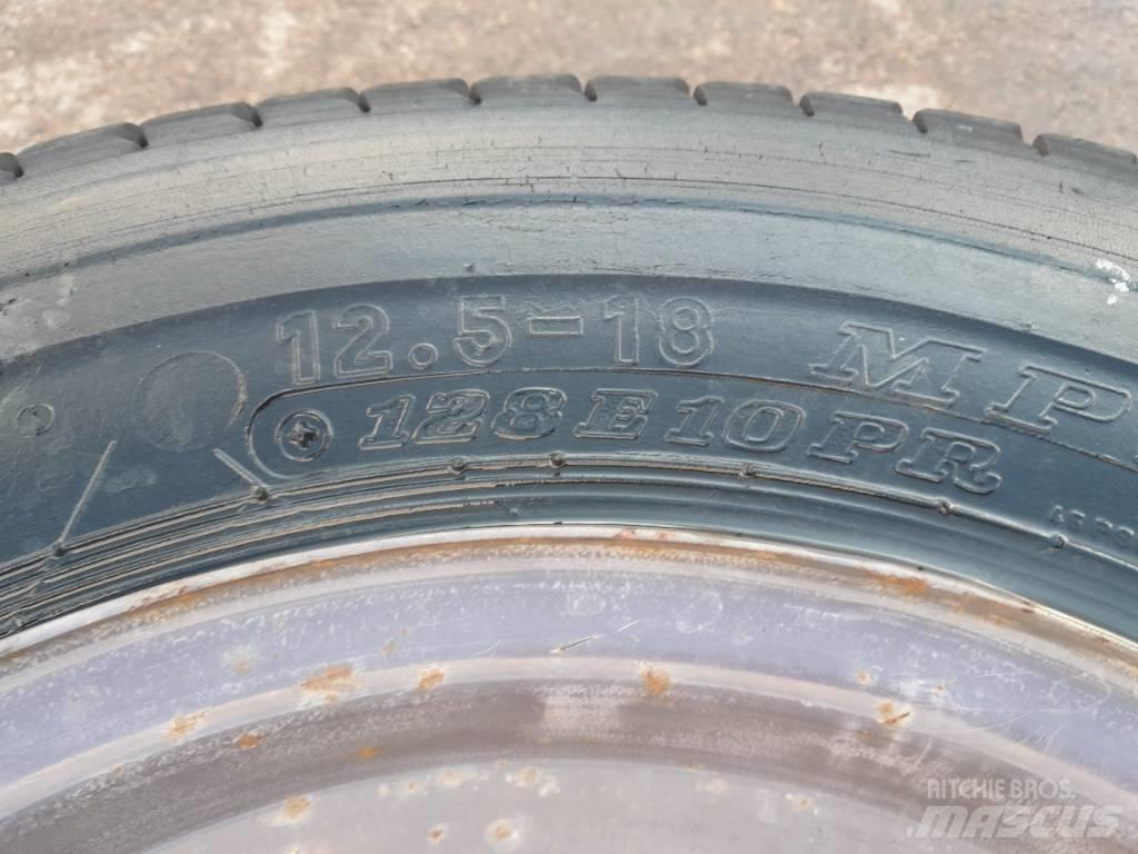 Dunlop 12,5-18 Hjul 轮胎、车轮、轮圈