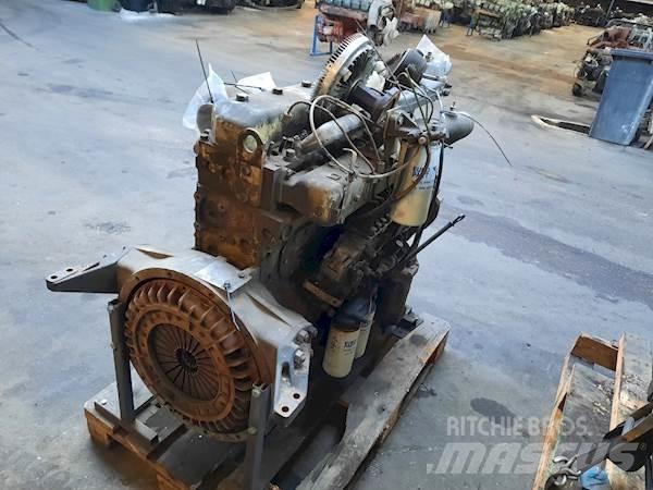 DAF DHS 825 发动机