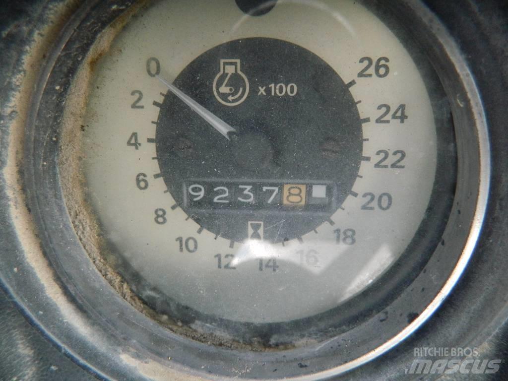 Ford TW 25 拖拉机/农用车