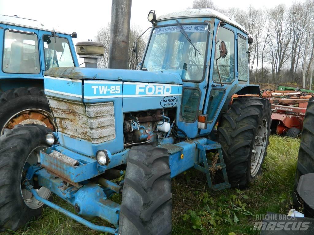 Ford TW 25 拖拉机/农用车
