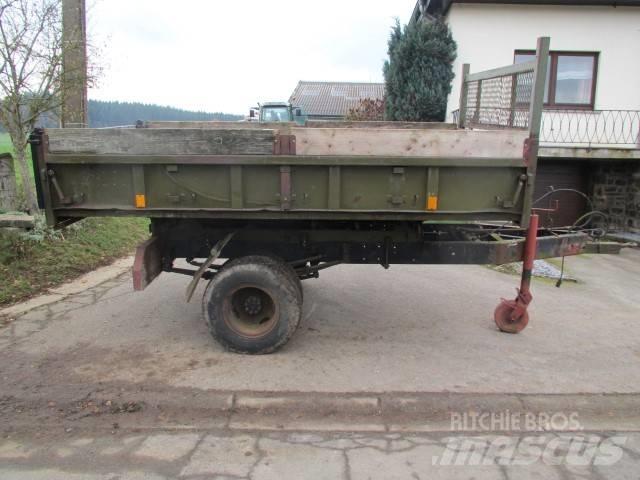 Mercedes-Benz Kipper 自卸拖车