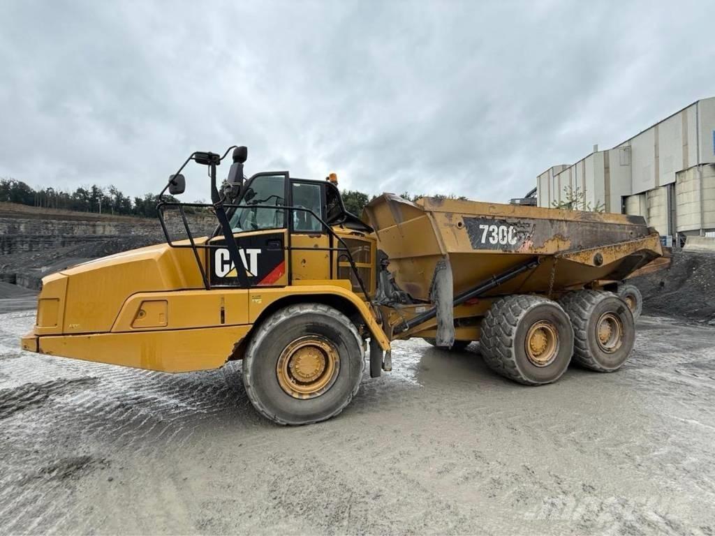 CAT 730C 铰接式自卸车
