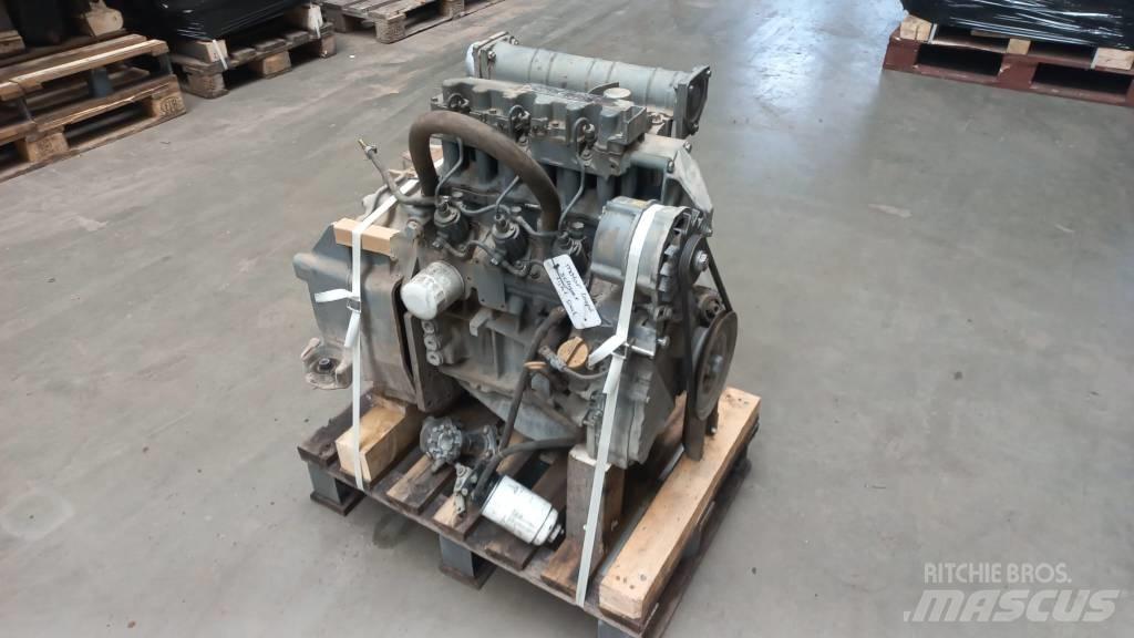Deutz D2011L03 发动机
