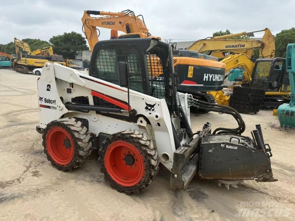 Bobcat S 630 滑移装载机