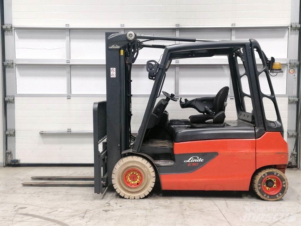 Linde E30L-01 电动叉车