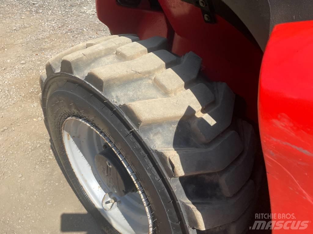 Manitou MT 420 H 伸缩臂叉装车|叉装车