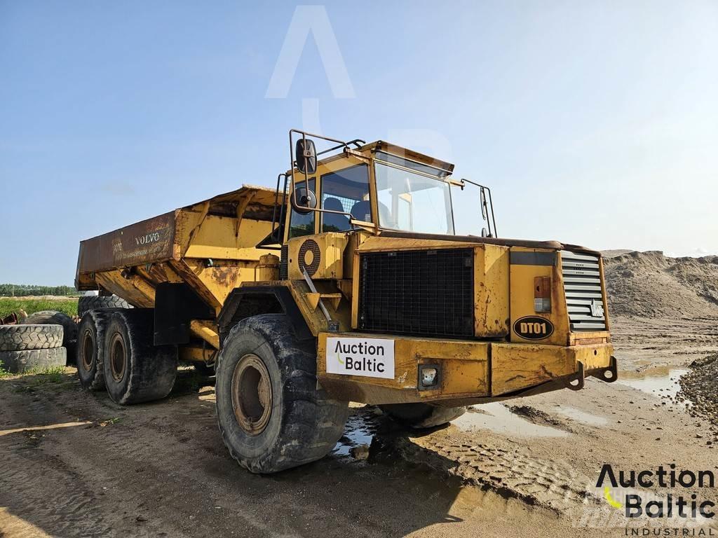 Volvo A30 铰接式自卸车