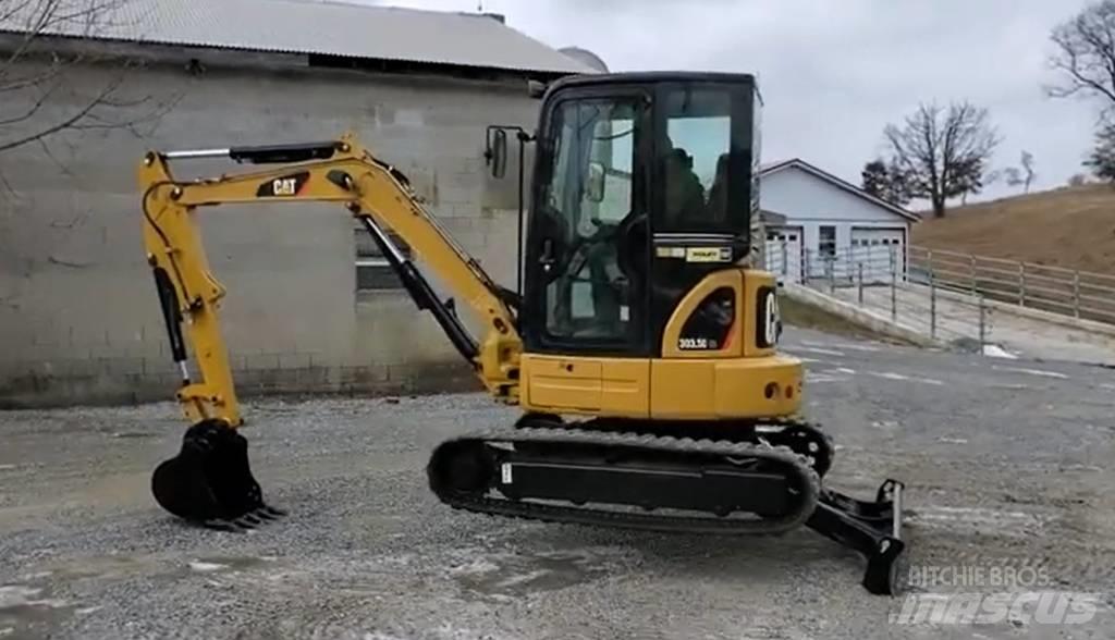 CAT 303.5 C CR 小型挖掘机