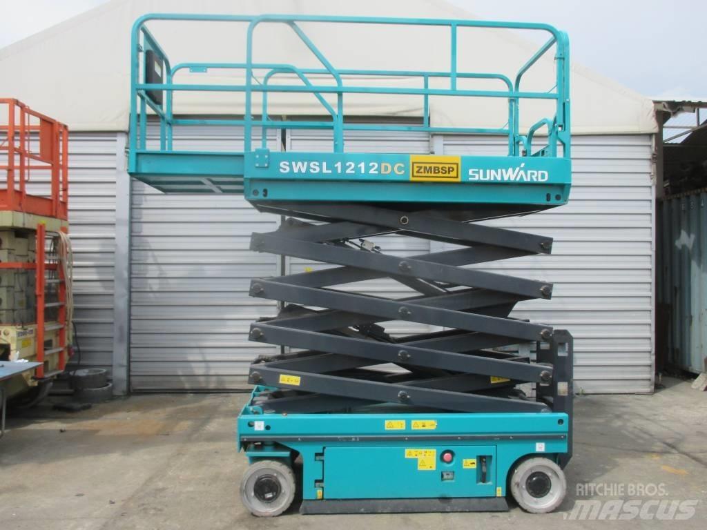 Sunward SWSL 1212 DC 剪叉式升降机