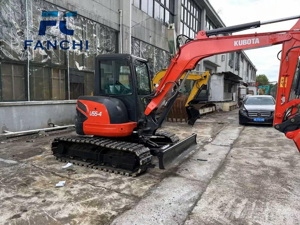 Kubota U 55-4 中型挖掘机
