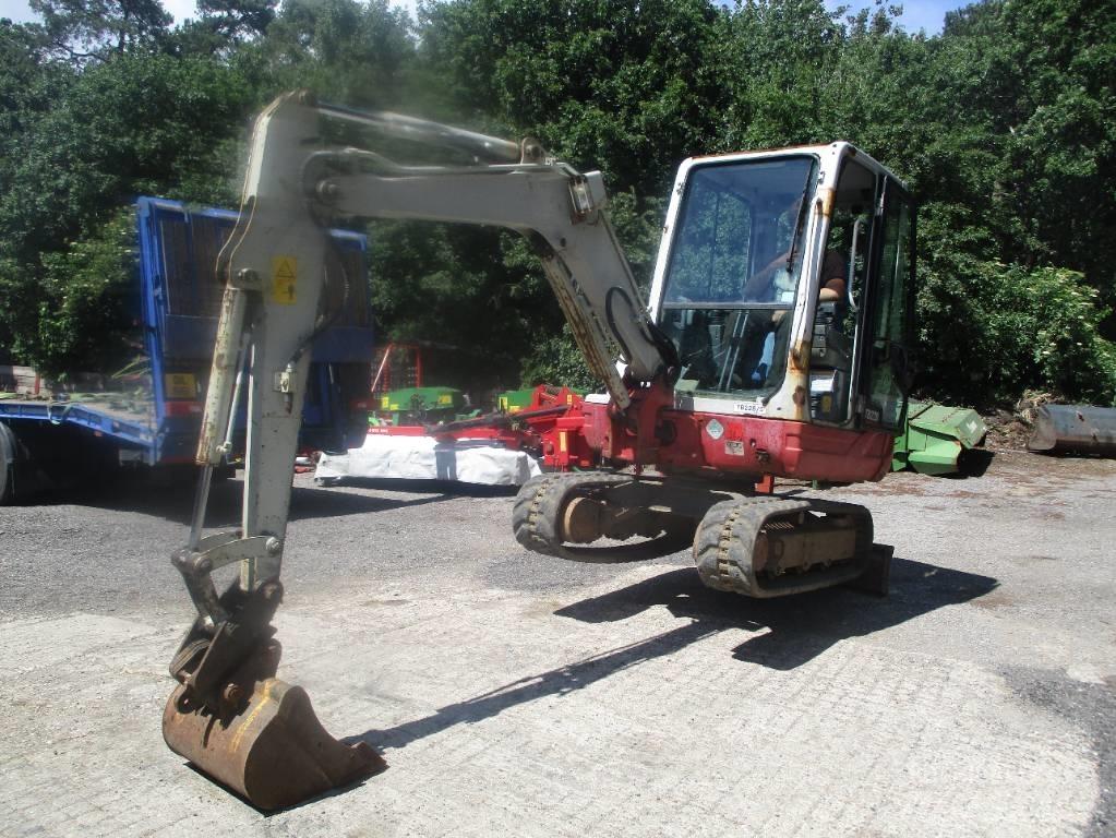 Takeuchi TB 228 小型挖掘机