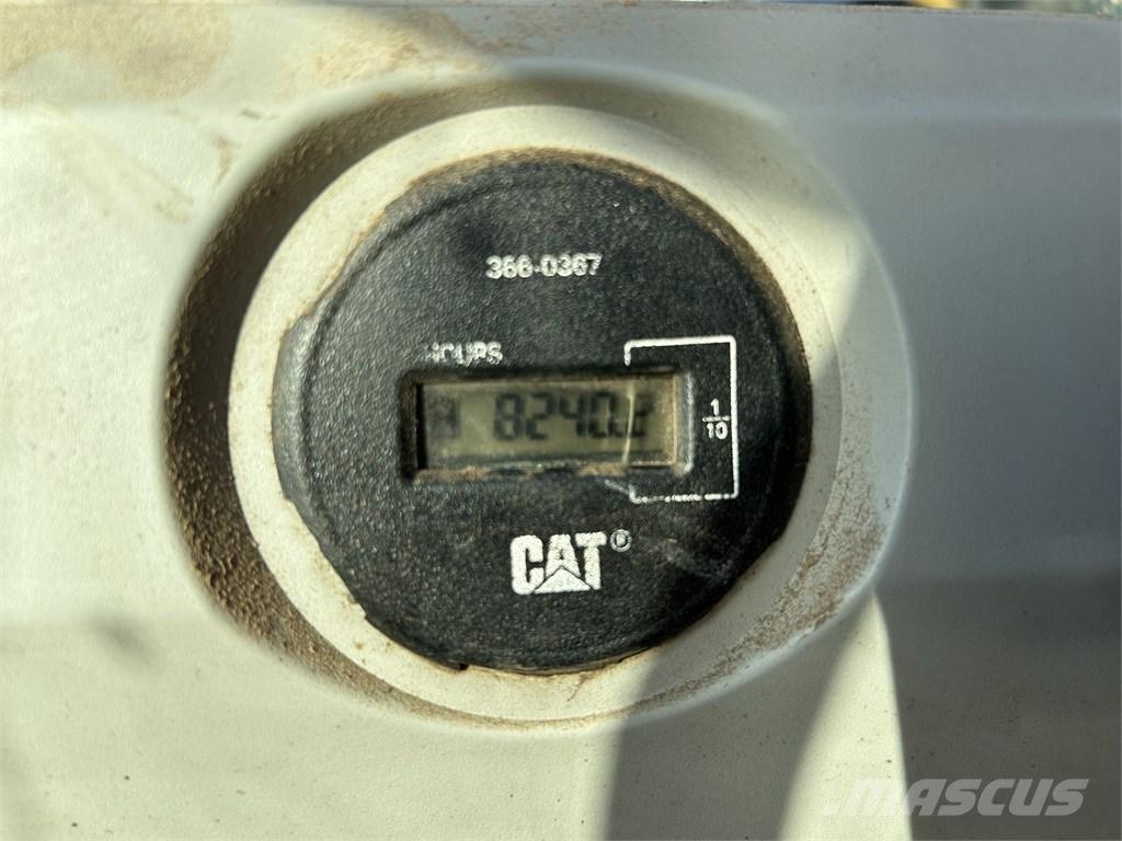 CAT 335 F L CR 履带挖掘机