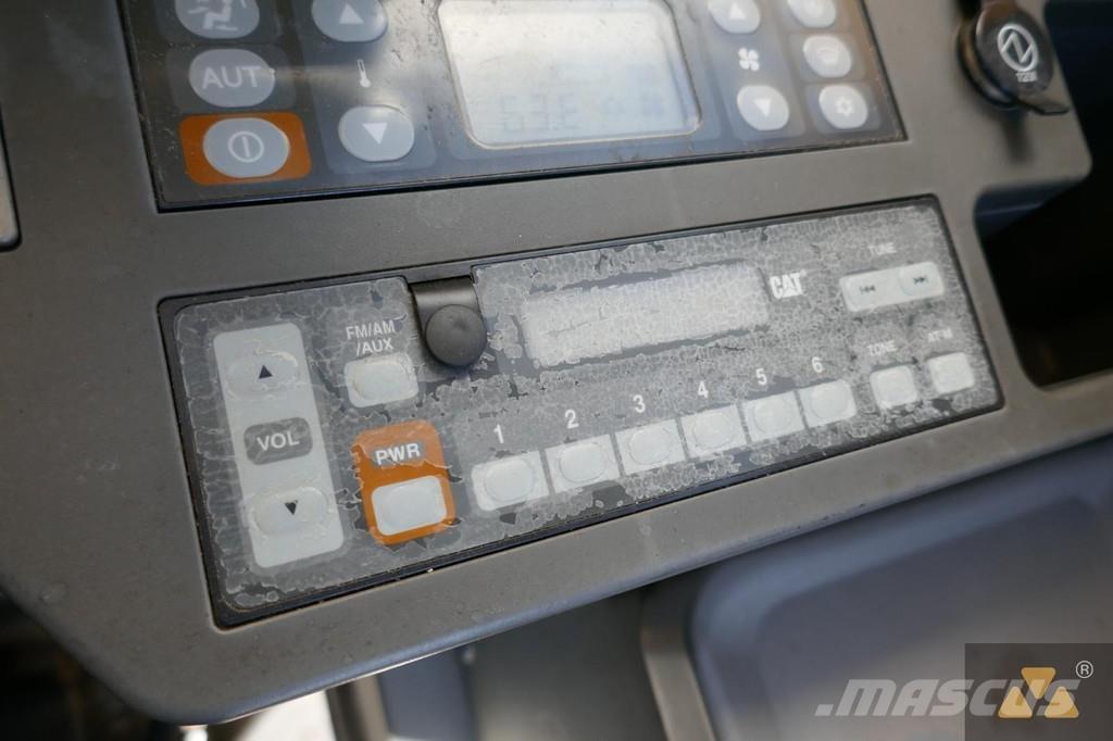 CAT 335F LCR 履带挖掘机