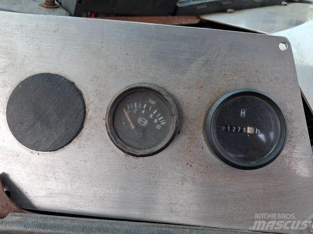 Ferrari TT2516 牵引车