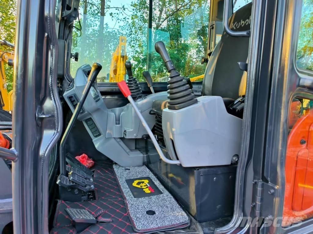 Kubota KX 165 小型挖掘机