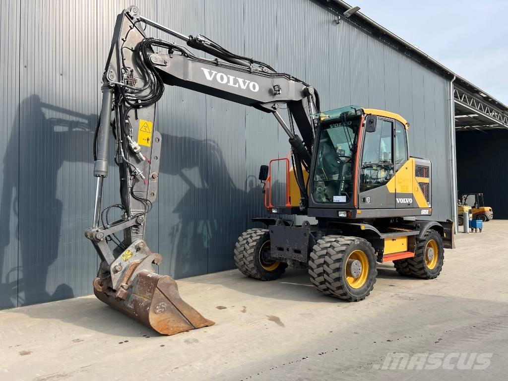 Volvo EWR150E 轮式挖掘机