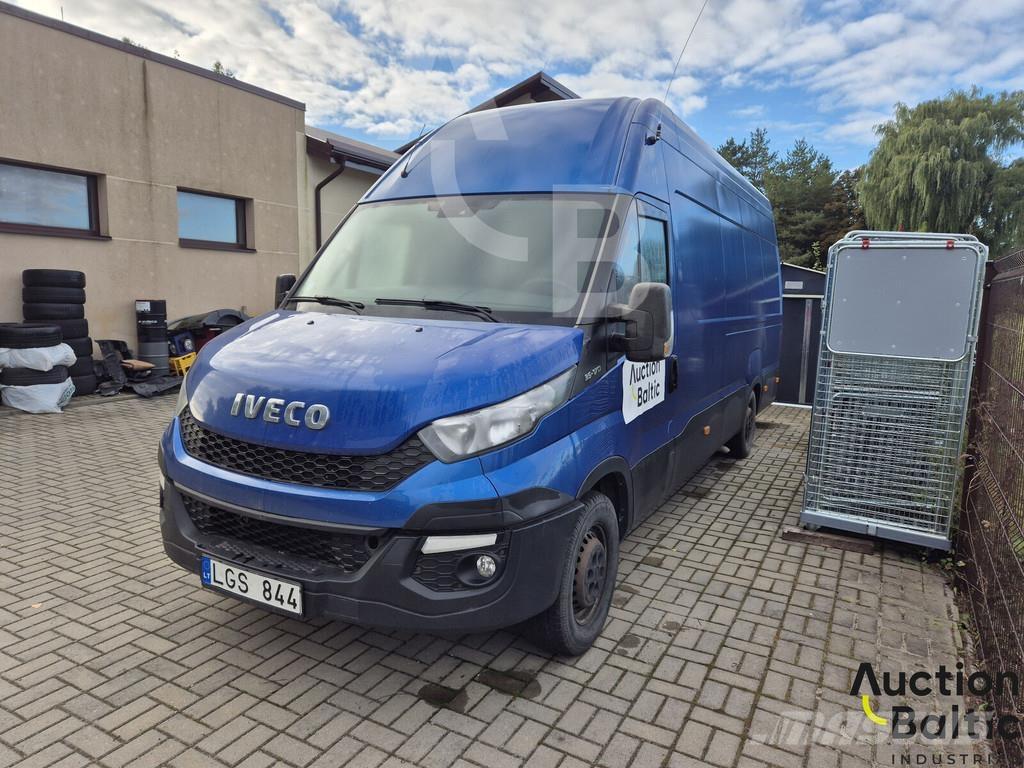 Iveco 35S17 商务面包车