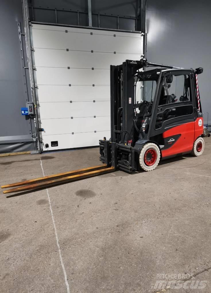 Linde E50HL-01/600 电动叉车