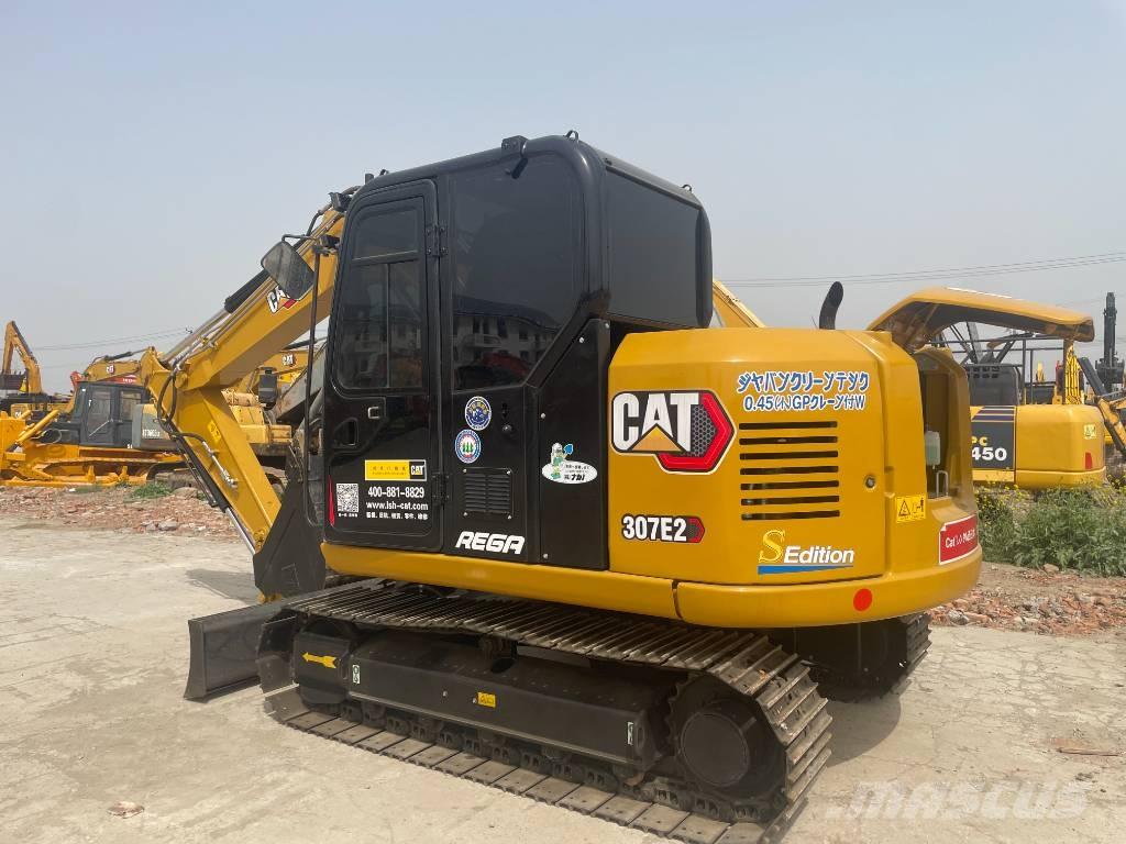 CAT 307E2 中型挖掘机