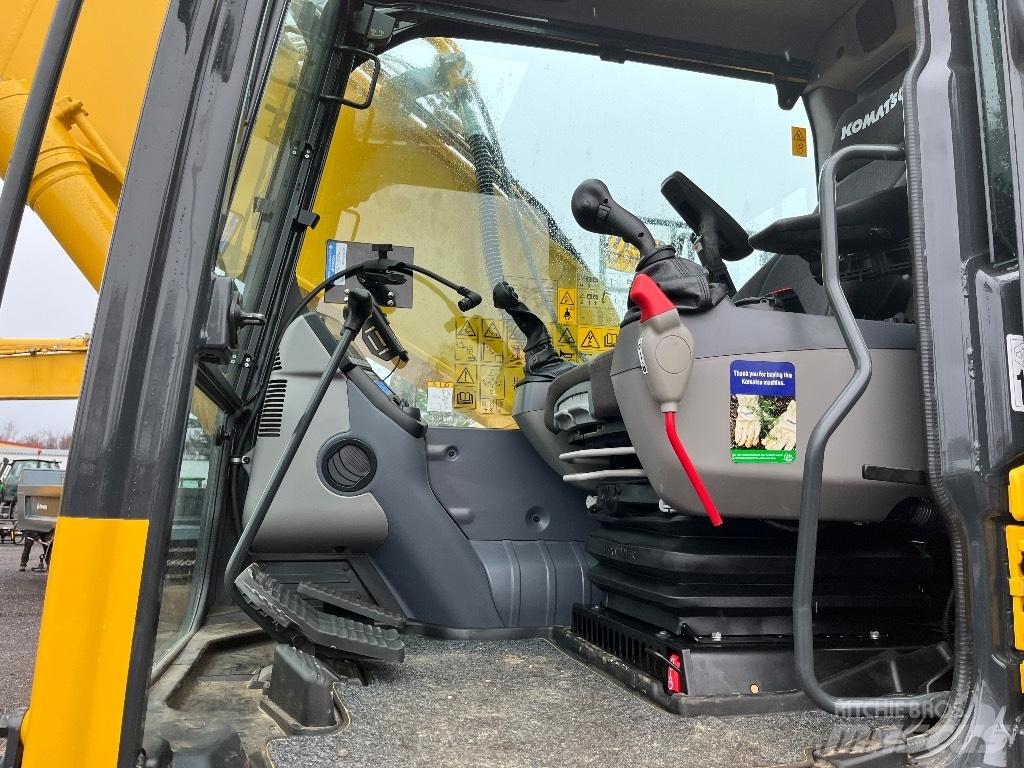 Komatsu PC210LC-11 履带挖掘机