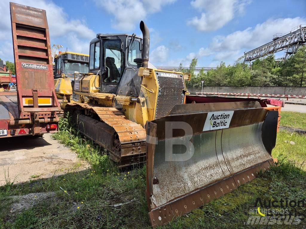 Komatsu D61EX-15 履带式推土机