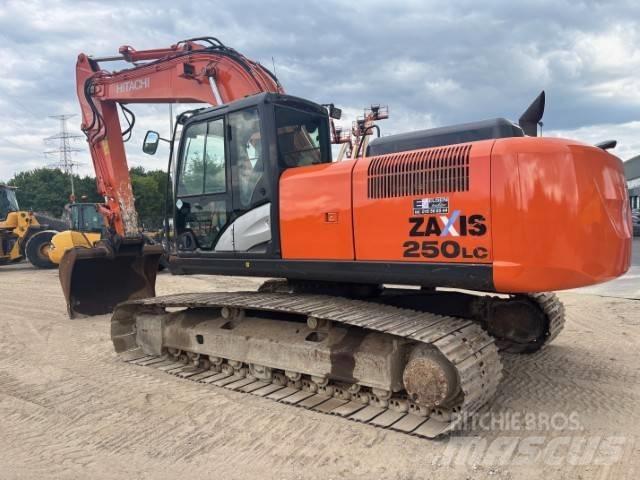 Hitachi ZX 250 LC-5 履带挖掘机