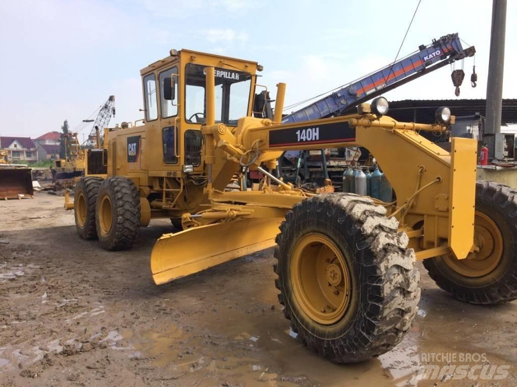 CAT 140 H 平地机/推土机