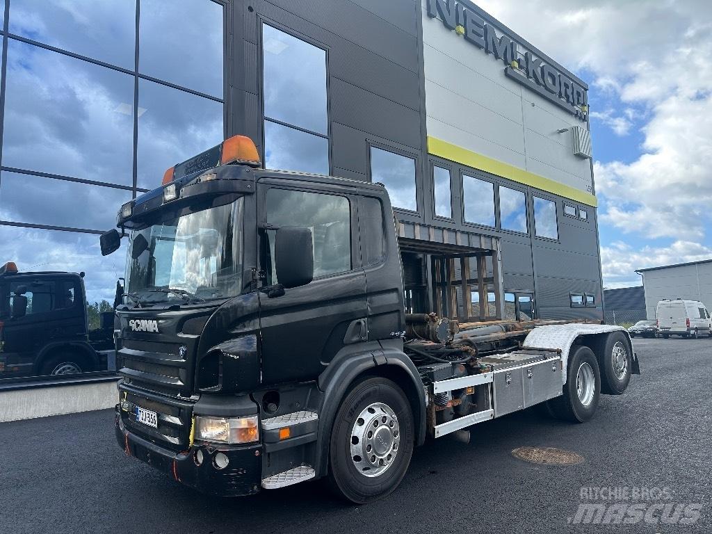 Scania P420 6x2*4 工程吊钩车