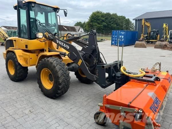 Volvo L 30 G 轮式装载机