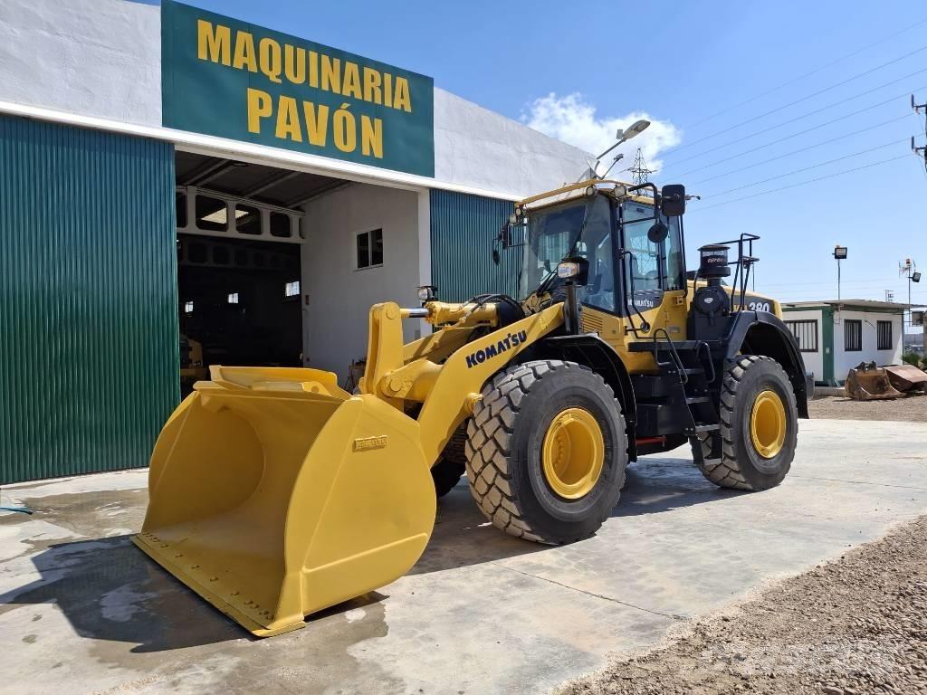 Komatsu WA 380-8 小型装载机