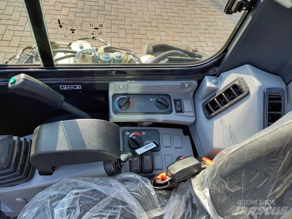 Kubota U36-4GL 小型挖掘机