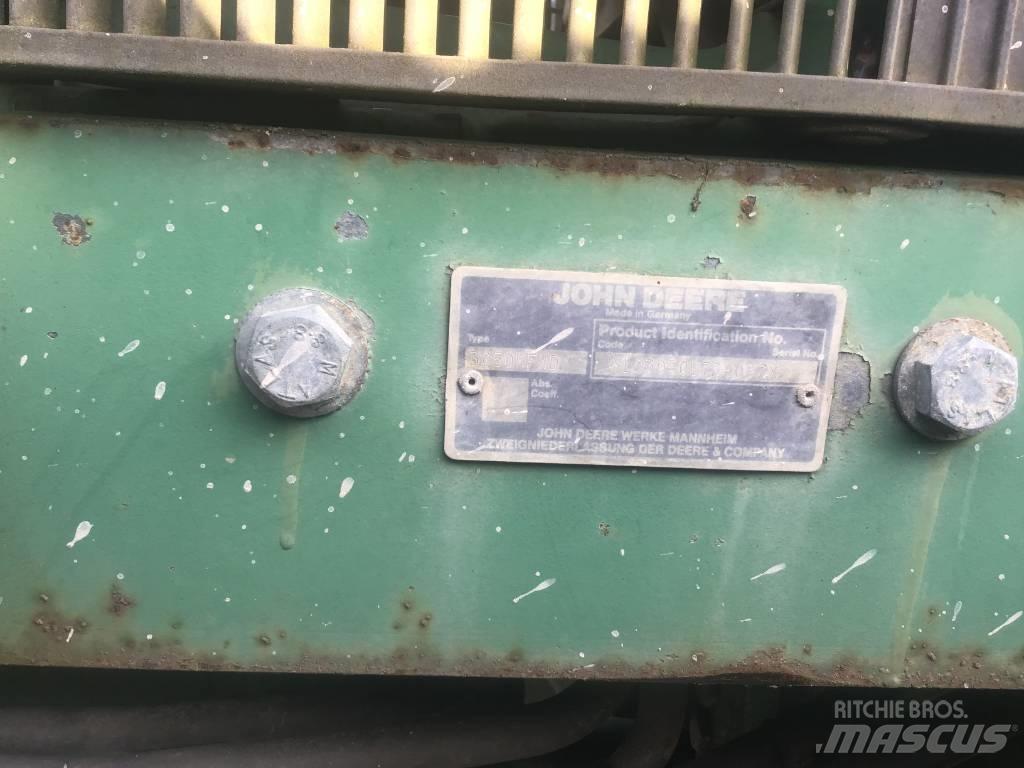 John Deere 3050 4WD 拖拉机/农用车