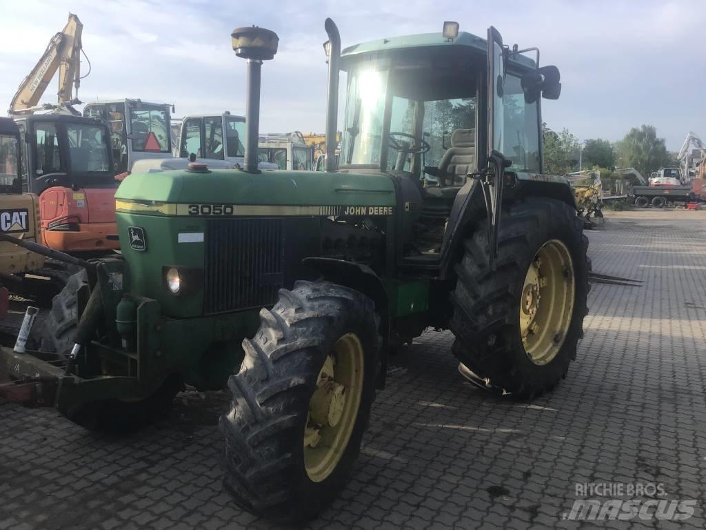 John Deere 3050 4WD 拖拉机/农用车