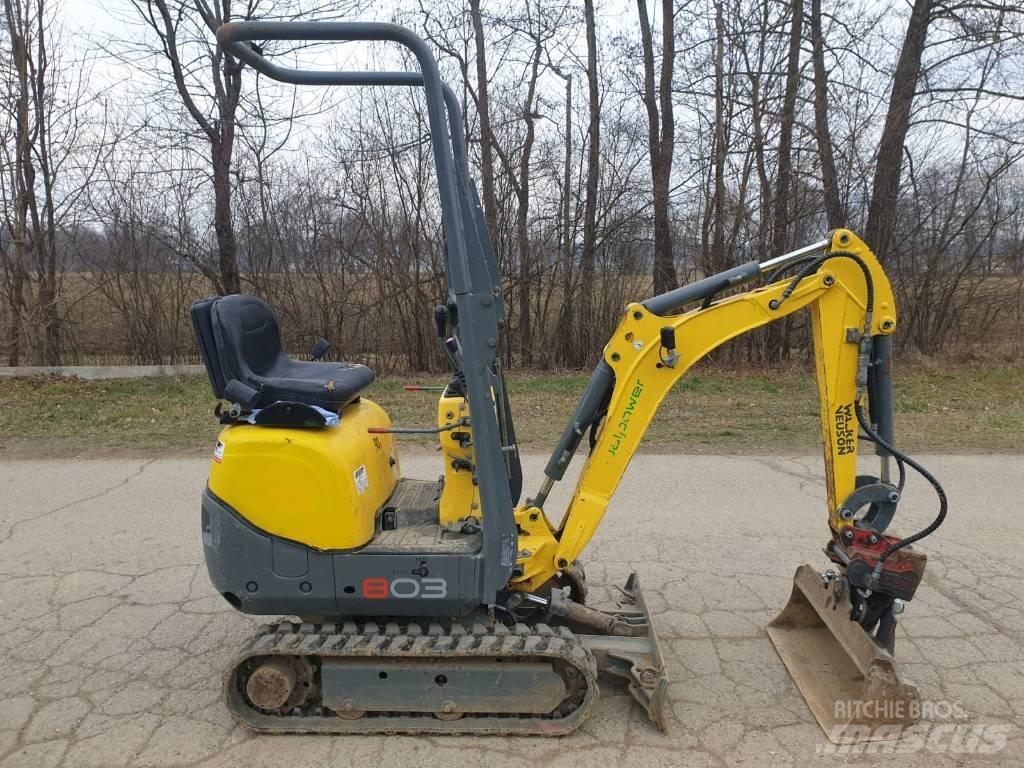 Wacker Neuson 803 小型挖掘机