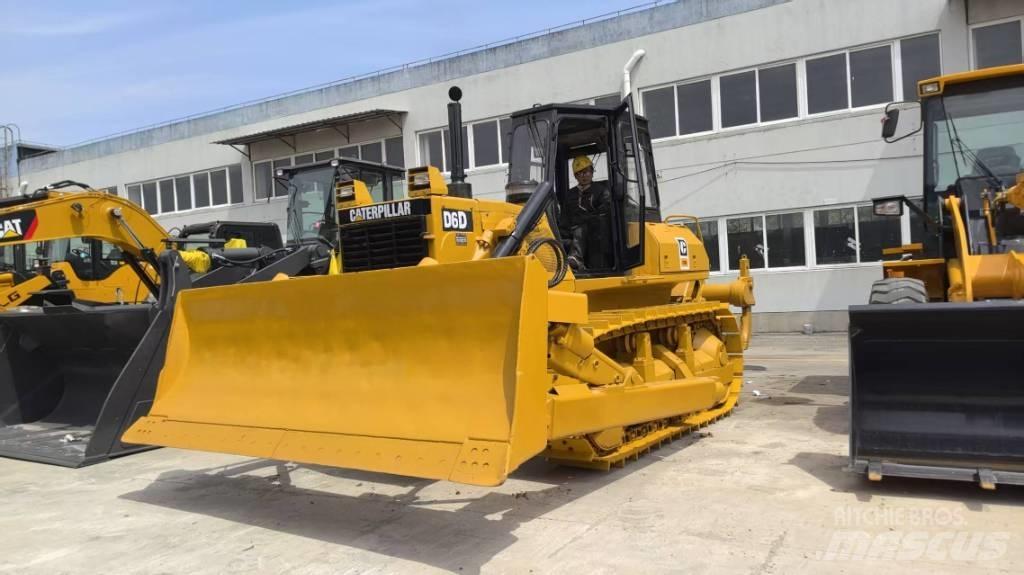 CAT D 6 D 履带式推土机