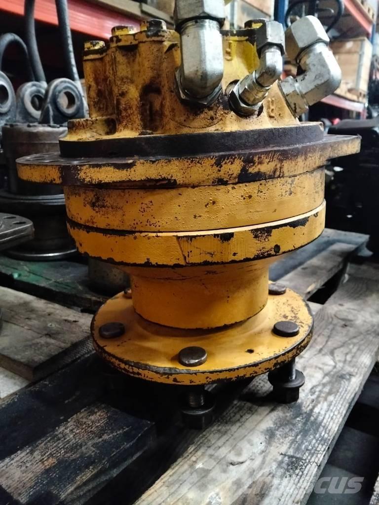 Poclain 800 cc 发动机